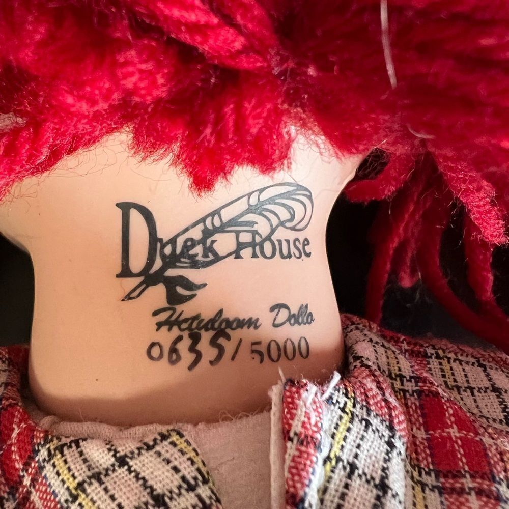 Duck House Heirloom limited edition Reggedy Ann doll with puppy - Picture 13 of 16